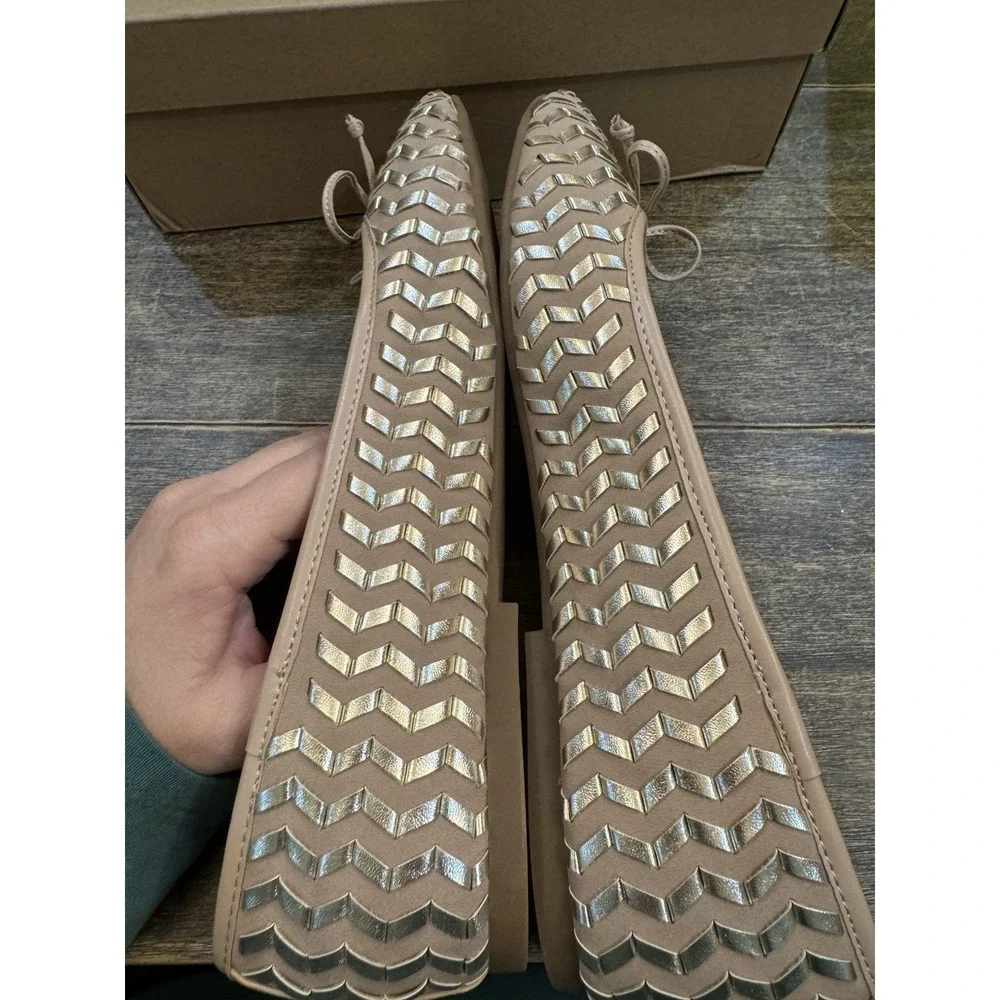 Lucky Brand Sargena ballet flats in a gold/beige color Size 11 Ballet Flats - Picture 5 of 10